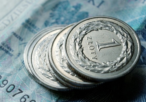 Oddać PWZ czy płacić składki? RPO reaguje na skargi pielęgniarek i położnych