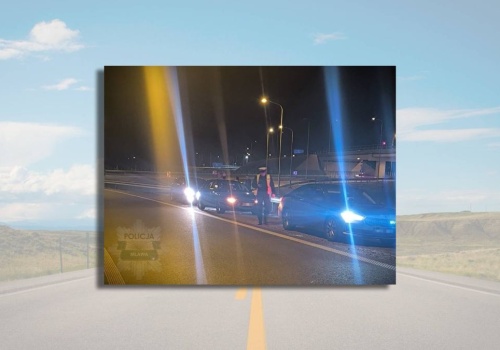 Nowy przepis już działa. Dwóch pierwszych kierowców trafi przed sąd za nielegalne wyścigi