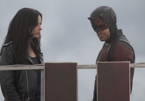 Wielki serialowy hit Marvela powrócił dziś na Disney+. Kontynuację mrocznego i brutalnego widowiska poleca aż 97% widzów