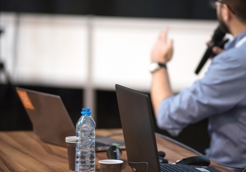 Grupa WP spodziewa się decyzji niemieckiego urzędu ws. sprzedaży fluege.de w kwietniu