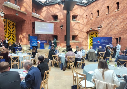 Branża turystyczna analizuje sezon. Kraków gospodarzem spotkania na Kopcu Kościuszki