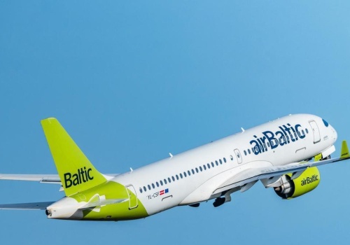 airBaltic otwiera bazę na Teneryfie. Nowe połączenia z Europy