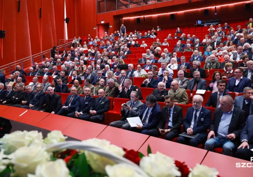 Damy i Kawalerowie odznaczeni przez IPN