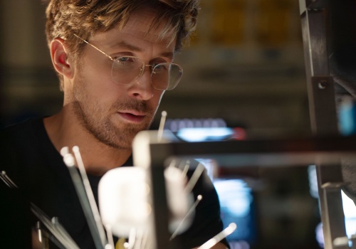 Film stał się absolutnym hitem. Na wygląd miały wpływ córki Ryana Goslinga