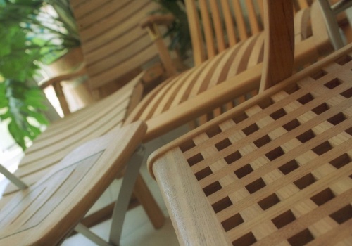 Rzeczy, których nigdy nie należy zostawiać na tarasie. Możesz szybko tego żałować