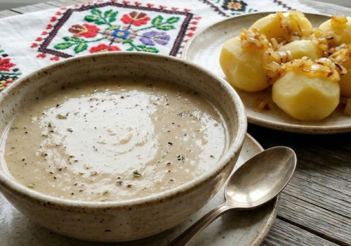 Zapomniana siostra żuru. O łemkowskiej kisełyci