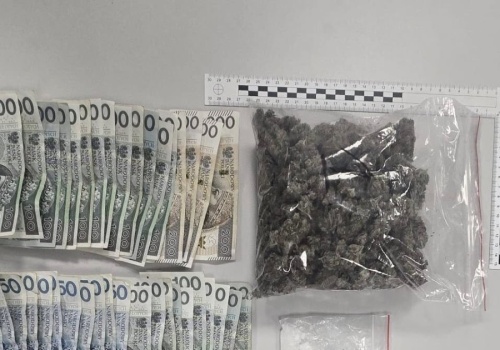 Turek. Zatrzymani za narkotyki. Grozi im do 3 lat więzienia