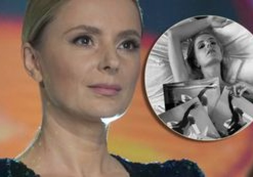 Półnaga Halina Mlynkova pozuje 