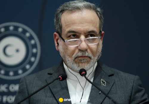 Irańskie MSZ zaprzecza negocjacjom. 