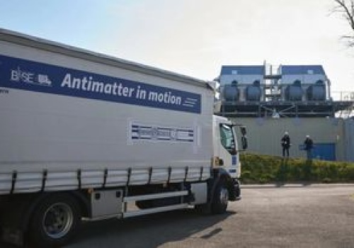 Pierwszy w historii transport antymaterii. Przełom naukowy w CERN