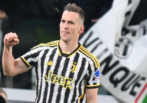 Dopiero wrócił na boisko, a już huczy o transferze! Milik trafi do wielkiego klubu?