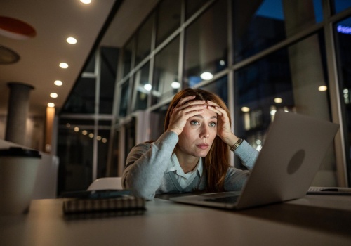 8 sygnałów, że czas rozejrzeć się za nową pracą. Kiedy dla swojego zdrowia psychicznego lepiej się zwolnić?