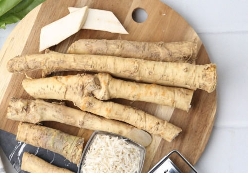 Chrzan na przeziębienie i zatoki. Naturalny sposób, który wraca do łask