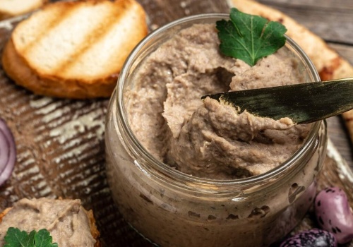 Wielkanoc bez mięsa? Ten pasztet z orzechów zaskakuje smakiem