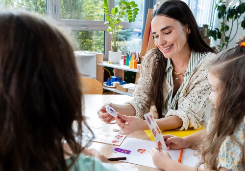 Co czwarte dziecko jest online przed 7. rokiem życia. Rusza ważny program