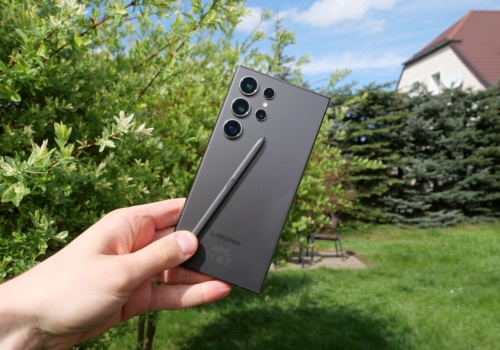 One UI 8.5 Beta trafia na Galaxy S24. Samsung rozszerza program testów