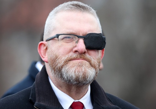 Braun ściągnął go na mecz. Jest nie do rozpoznania