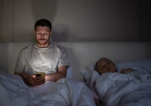 Nowy łóżkowy trend. Coraz więcej par 