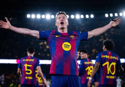 Lewandowski, Boniek, Lato… Rozpoznasz fakty o polskich piłkarzach?