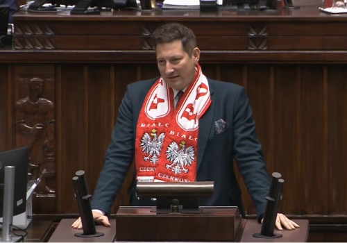 W Sejmie procedowano ustawy ws. cen paliw. 