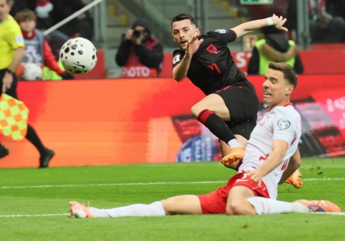 Bednarek zabrał głos po błędzie w meczu z Albanią. Wspomniał o Kiwiorze