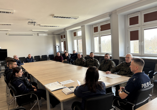 Wspólne szkolenie policjantów i funkcjonariuszy Państwowej Straży Rybackiej