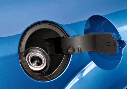 Jak jeździć, żeby zużywać mniej paliwa? Oto klika prostych zasad