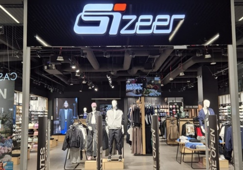 Nowy Seezer w CH Kasztanowa w Pile otwarty. Przyciąga fanów streetwearu