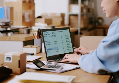 Fakturowanie bez błędów: Poznaj funkcje nowoczesnych systemów, które oszczędzą Twój czas i nerwy