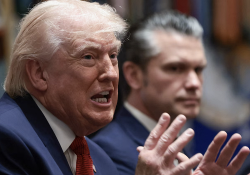 Trump nazywa brytyjskie lotniskowce 