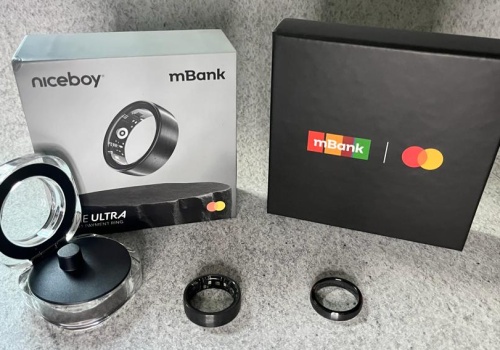 Smart ring za złotówkę w promocji od mBanku. Pula nagród szybko topnieje