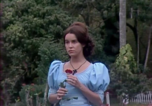 QUIZ – rozpoznaj kadr. Kultowe seriale sprzed lat, które kochali Polacy