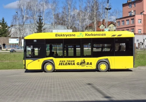 Elektryczne Karkonosze. PKS Jelenia Góra stawia na ekologię