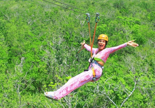 Twierdziła, że nie może pracować. Została przyłapana na rajskich wakacjach