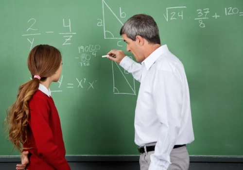 Nauczyciele cenzurowani w polskich szkołach? Jest stanowisko MEN