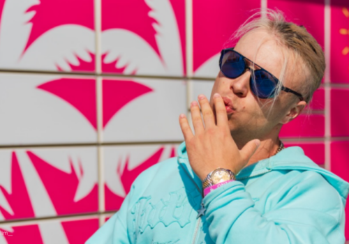 Różowe paczkomaty Skolima już stoją!