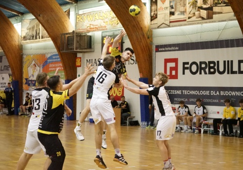 Pora odczarować własną halę. KSSPR zmierzy się z Trójką Ostrołęka