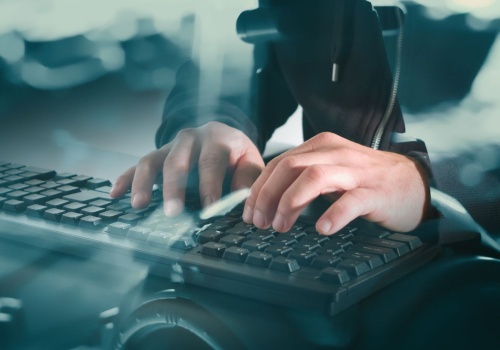 Fałszywe strony w sieci, tworzone dla zysku, udają wiarygodne źródło informacji