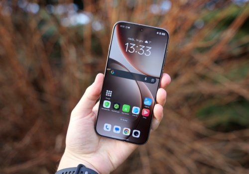 OPPO Find X9 Ultra zaoferuje „wbudowany telekonwerter”. To pierwszy taki smartfon