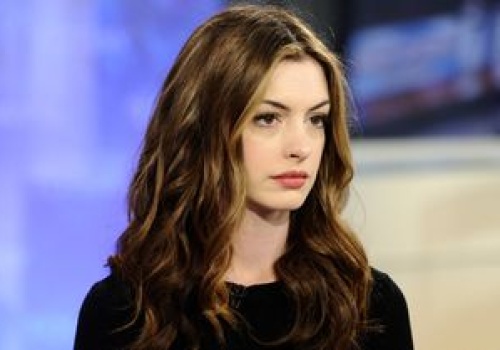 Cierpi na dysmorfofobię? Tak mówi o swoim ciele