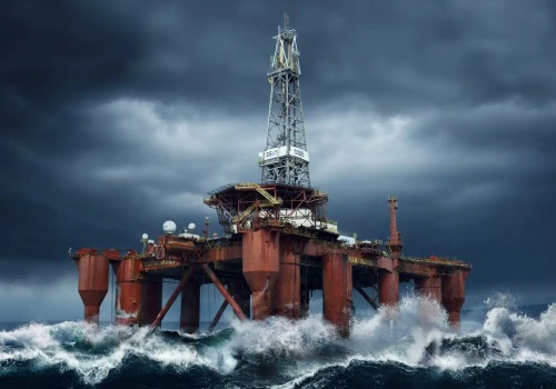 Załamanie rynku LNG: cyklon odcina kolejne, po Zatoce Perskiej, źródło dostaw gazu