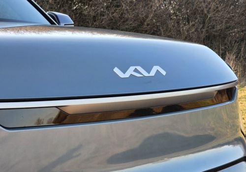 Byłem w szoku, kiedy spojrzałem na licznik w KIA EV9. Takim kolosem wykręciłem ekstra wynik