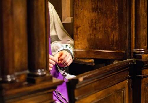 Noc Konfesjonałów. W Wielkim Tygodniu w akcję włączy się ponad 50 kościołów w Polsce