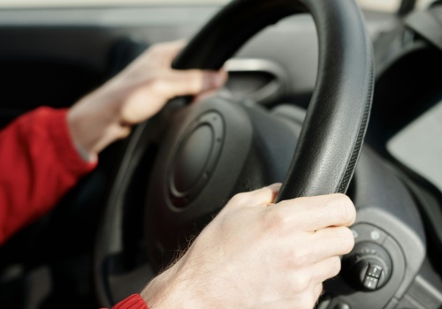 Ministerstwo przyznaje: w pytaniach na prawo jazdy były błędy. Wiele osób mogło zdać, ale nie zdało