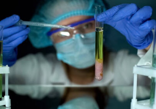 Pierwsza osoba w Europie zakażona wirusem ptasiej grypy H9N2