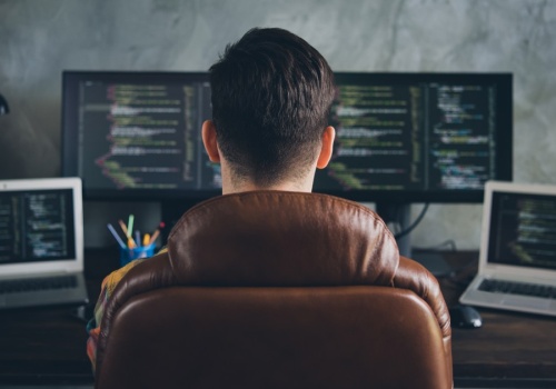 Jestem programistą, który od miesięcy nie dotknął kodu. AI mnie ekscytuje, ale martwię się o swoją przyszłość