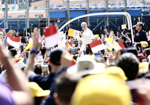 Wierni na stadionie w Monako: nie spodziewaliśmy się tak szybko gościć u nas papieża