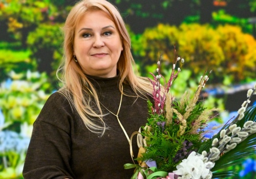 Palma na ostatnią chwilę. Jak stworzyć efektowną kompozycję za grosze?