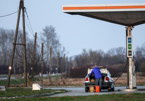 Od poniedziałku zmiana cen paliw. Tyle zapłacimy za benzynę, LPG i diesla w kwietniu