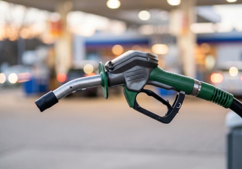 Wiadomo, kiedy paliwo będzie tańsze. Podano konkretną datę